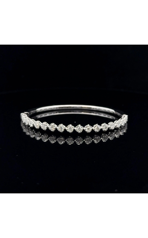 A.LINK 18 Karat White Gold Abbracci Collection Diamond Bangle Bracelet