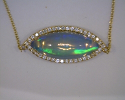 DJA GROUP 14 Karat Yellow Gold Opal And Diamond Pendant Necklace